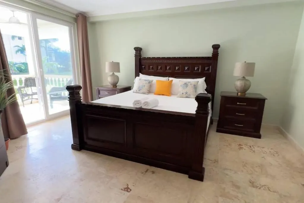 Oceanfront Hispaniola Apartment Sosúa